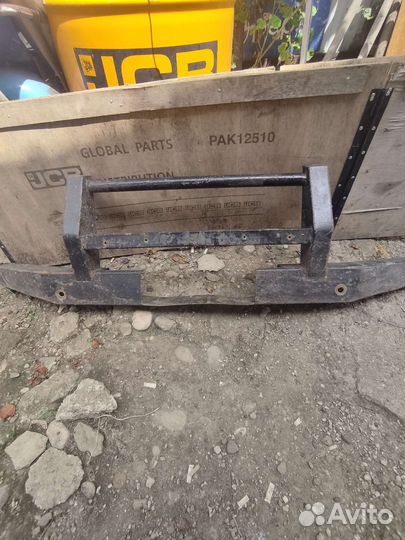 Бампер на ниву