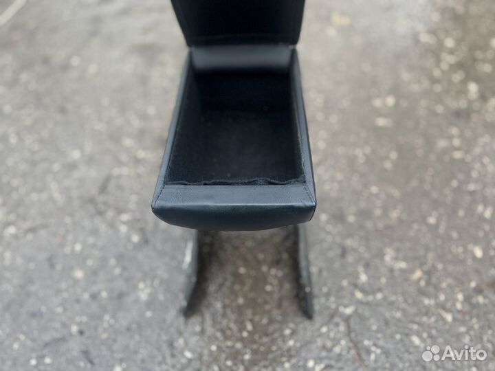 Подлоктоние daewoo nexia /деу нексия