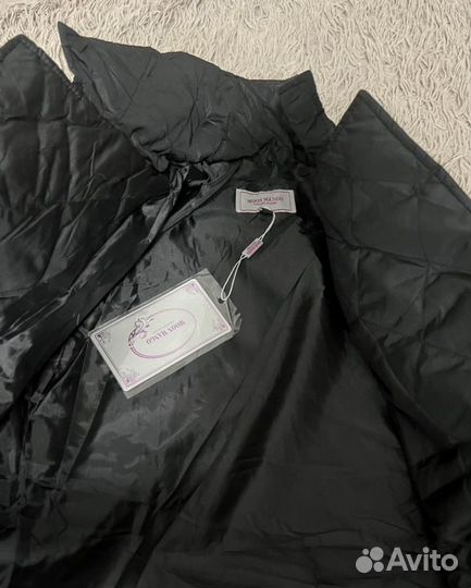 Плащь черный весенний