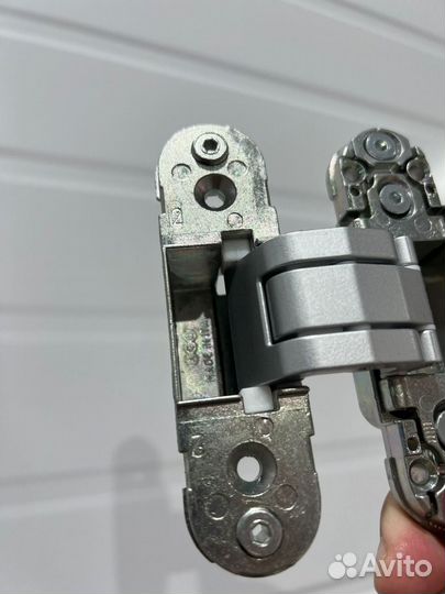 Скрытые двери