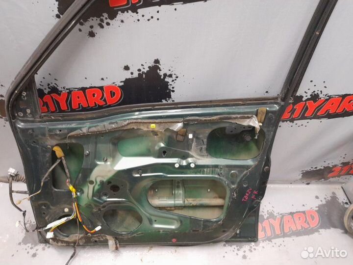 Дверь передняя правая Suzuki Grand Vitara TD62V