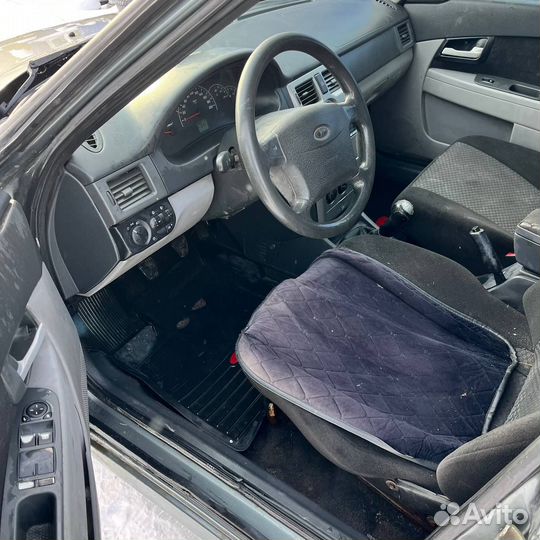 LADA Priora 1.6 МТ, 2008, 280 740 км