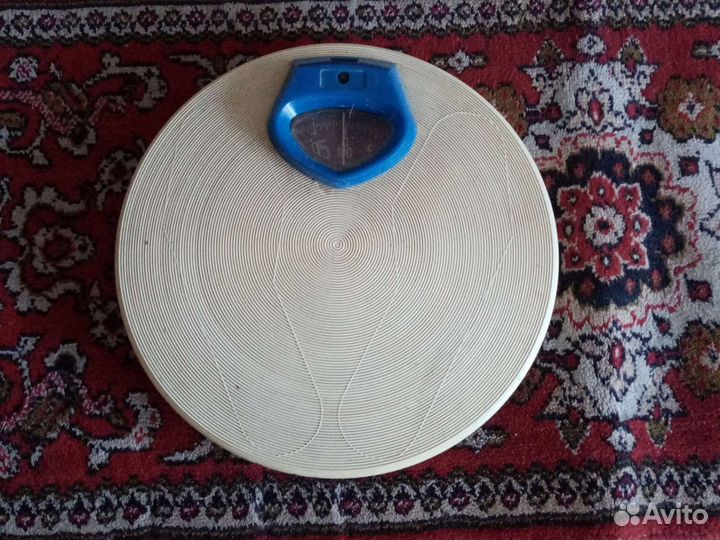 Раритетные напольные весы