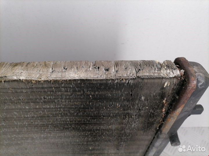 Радиатор основной для Volkswagen Golf 4