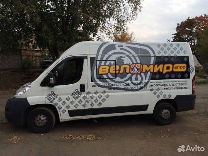 Изготовление наклеек, реклама на транспорте