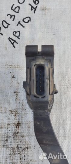 Педаль газа Skoda Octavia a7