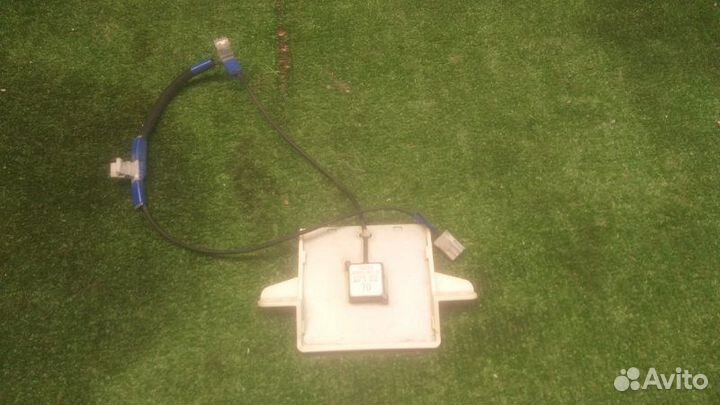 Антенна передняя Toyota Land Cruiser Prado KDJ150