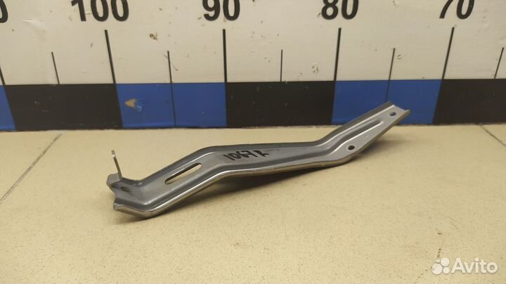 Кронштейн (сопут. товар) Land Cruiser (150) -Prado