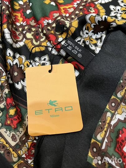 Большой шелковый платок Etro черный с узорами