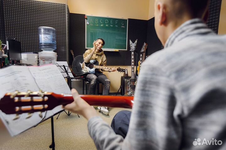 Уроки гитары и укулеле