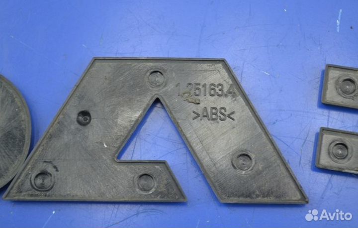 Эмблема DAF XF105 (01.05)