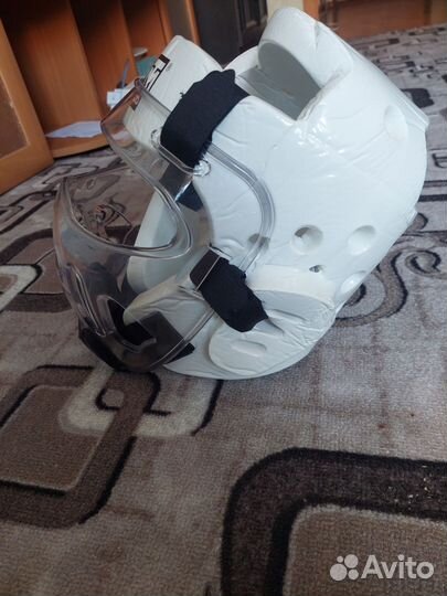 Шлем для тхэквондо