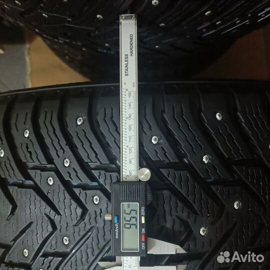 Nokian Tyres Hakkapeliitta 8 255/50 R20