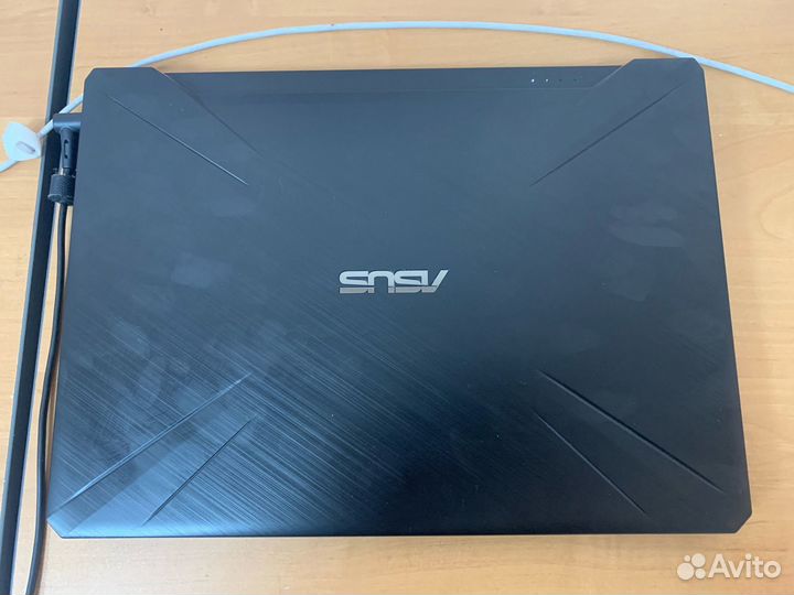 Asus TUF (Ryzen 7 3750H/GTX1650/16gb/512gb/120гц)