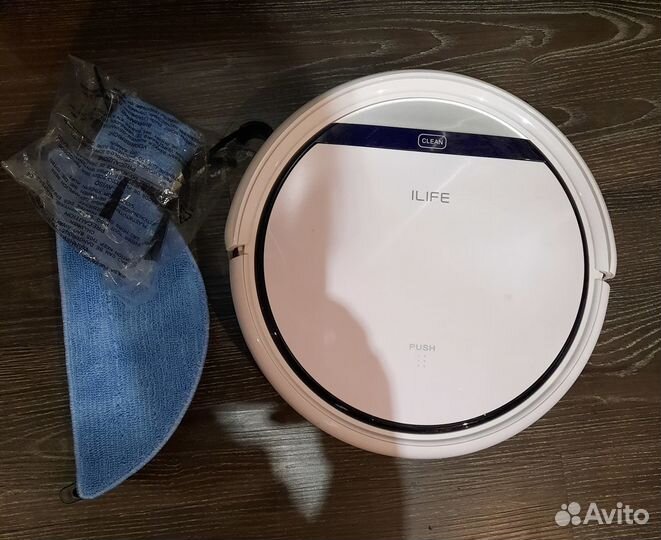 Робот пылесос