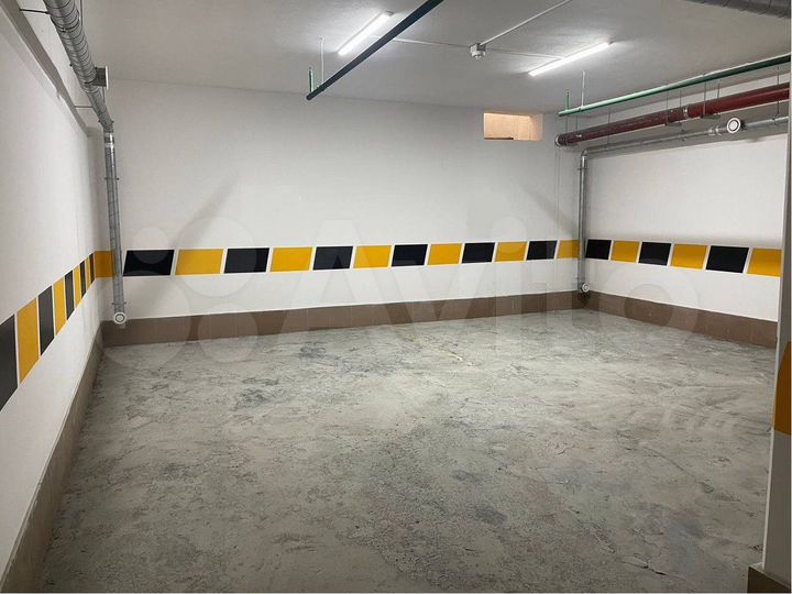 Машиноместо, 23 м²