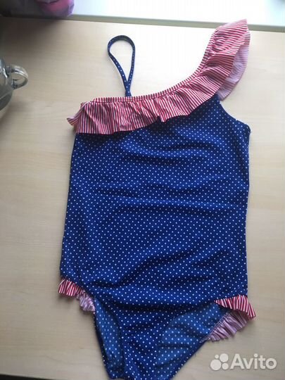 Купальники слитные Calzedonia