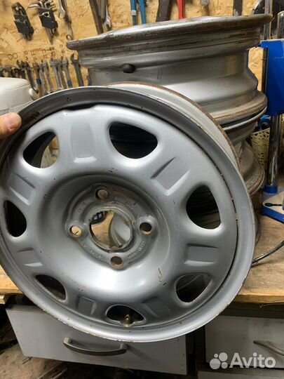 Диски r13 Spark M300