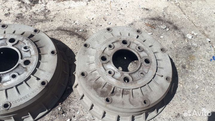 Тормозные барабаны