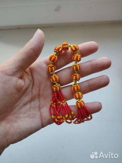 Браслеты, серьги, подвески, четки