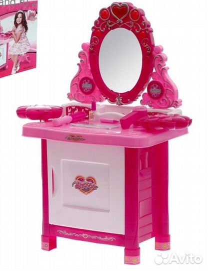 Детский туалетный столик для девочки