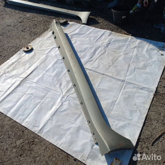 Накладка порога левая Jaguar Xj 1