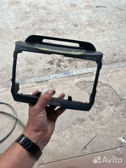 Штатная магнитолана kia sportage3