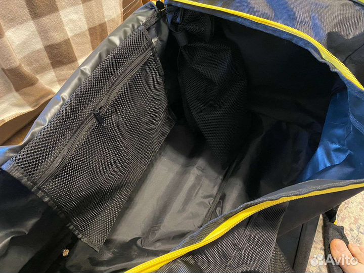 Хоккейный баул на колесах взрослый