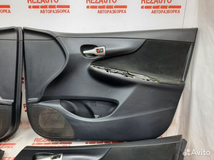 Обшивка дверей Toyota Corolla ZRE151 1zrfe 2008