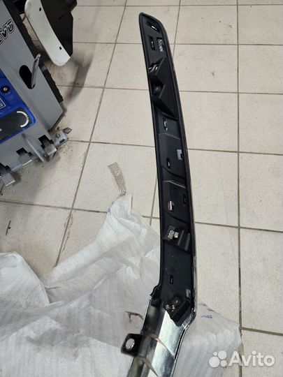 Молдинг капота Honda Pilot 71150TG7R00