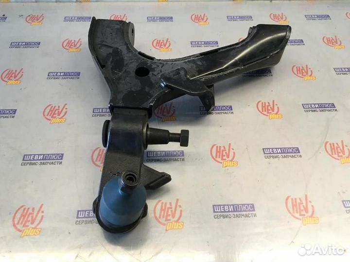 Рычаг левый, нижний Chevrolet TrailBlazer