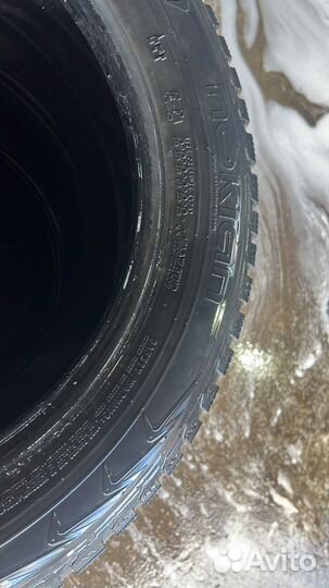 Nokian Tyres Hakkapeliitta 5 215/60 R17