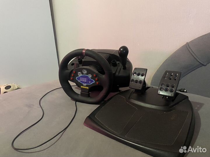 Руль logitech momo racing