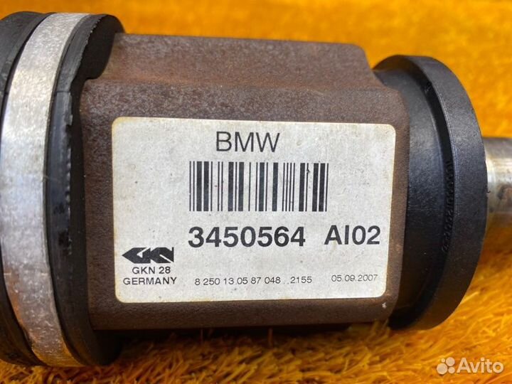 Привод передний правый Bmw X3 E83 N52B25A 2007