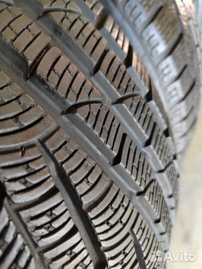 Pirelli Winter Sottozero 225/55 R17 97H