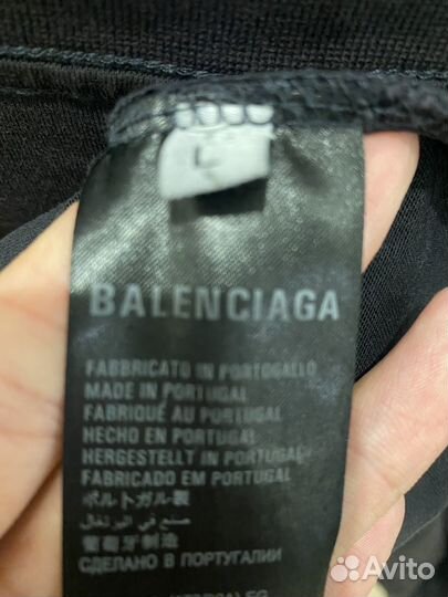 Balenciaga round metal на руках