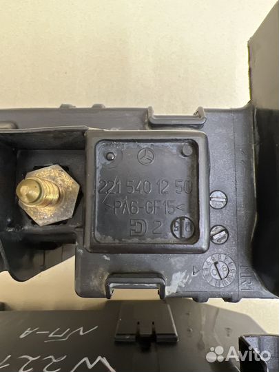 Блок предохранителей Mercedes W221