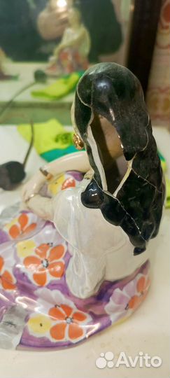 Фарфоровая статуэтка цыганка