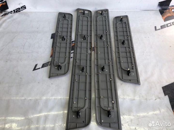 Порожки салонные Hyundai Santa Fe D4EB 2006