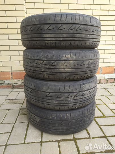 Bridgestone Playz RV Ecopia PRV-1 215/60 R17 96H