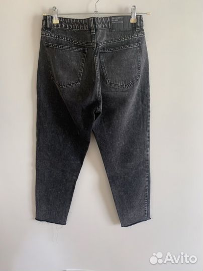 Джинсы pull and bear mom