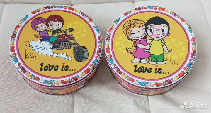 Банки жесть с принтами Love is