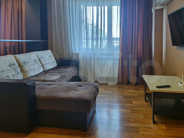 2-к. квартира, 50 м², 7/17 эт.