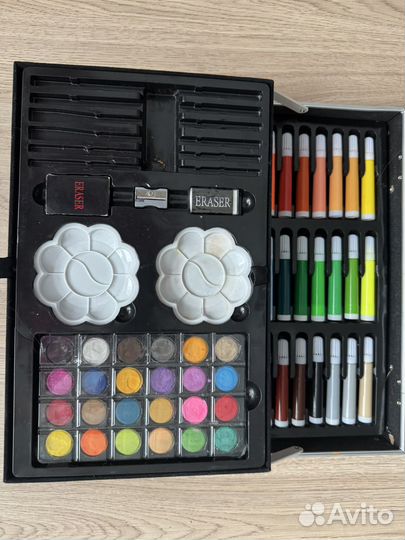 Набор для рисовния в чемоданчике