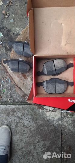 Колодки передние