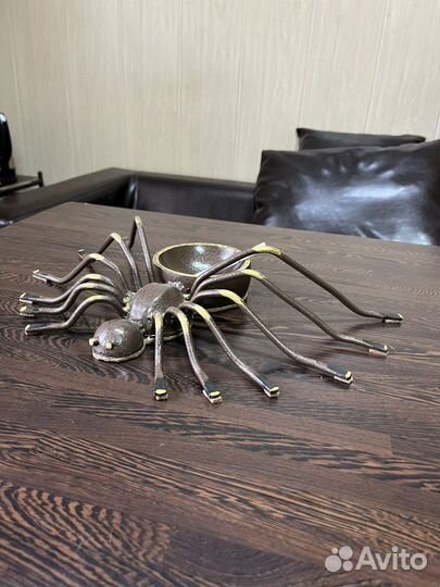 Пепельница паук