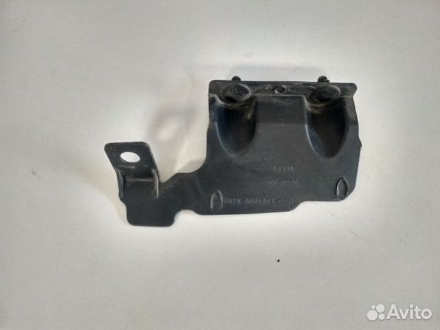 Дефлектор радиатора правый Ford Fusion рестайлинг