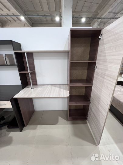 Компьютерный стол новый