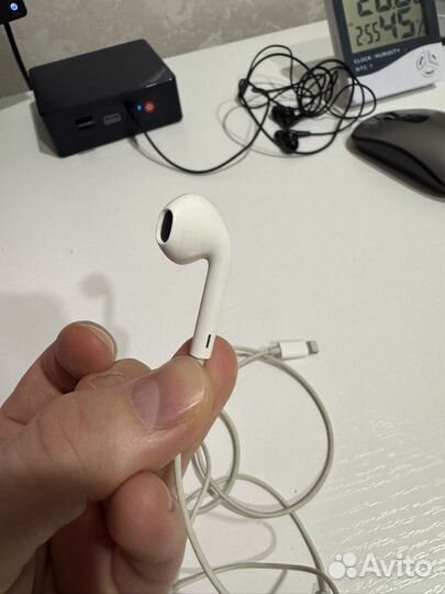 Наушники apple earpods lightning