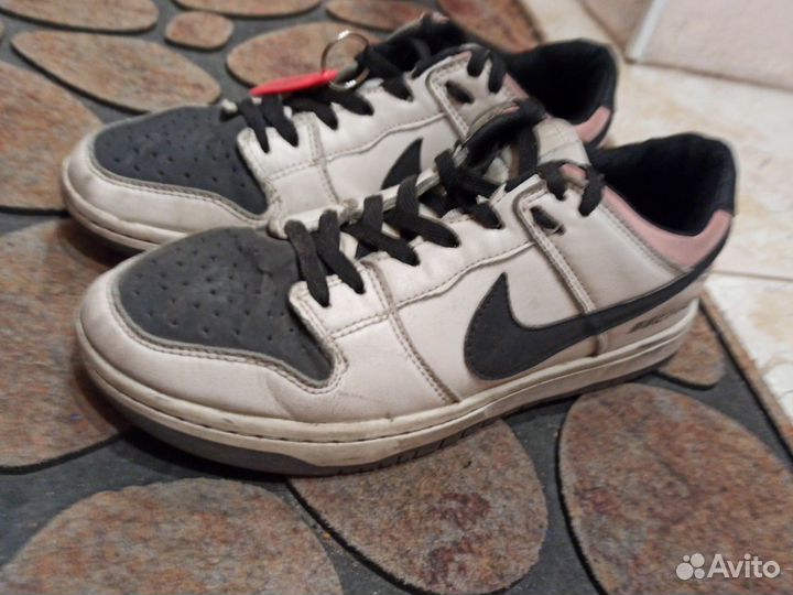 Кроссовки nike sb dunk low toyota ae86